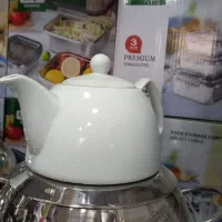 قوری چینی بسیار. زیبا