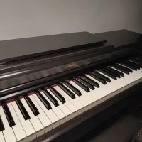 پیانو یاماها YDP-164