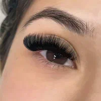 اکستنشن مژه و لیفت