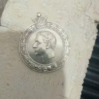 یک عدد مدال