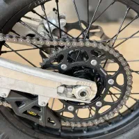 فلات طرح هاسکوارنا  رادیات اب|موتورسیکلت|مریوان, |دیوار