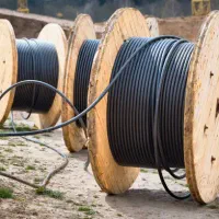 نیازمند پیمانکار عملیات کابل‌کشی فیبر نوری