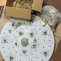 تعدادی لوستر