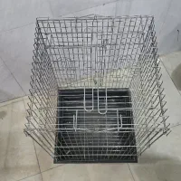 قفس فلزی بزرگ تاشو با سینی پلاستیکی.تمیز و محکم|لوازم جانبی حیوانات|شاهین‌شهر, طالقانی|دیوار