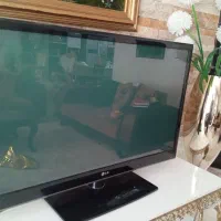 ال سی دی ۴۳اینچ ال جی|تلویزیون و پروژکتور|دلیجان, |دیوار