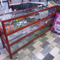 ویترین ۲ متری فروشگاهی