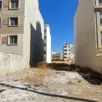 زمین مسکونی شهرک زیتون ۲۰۰ متر عرض ۱۰ درب از حیاط