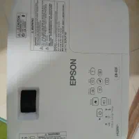 ویدئو پروژکتور Epson EB-E01 با پرده برقی ۲۲۰×۲۲۰|تلویزیون و پروژکتور|مشکین‌دشت, |دیوار