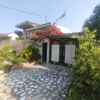 ویلا-دوبلکس-حیاط-دار