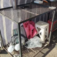 میز صفحه توری فلزی