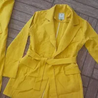 کت شلوار مجلسی خردلی