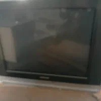 یک غدد تلویزیون سامسونگ ۲۲بفروش می رسد