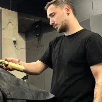 جذب کارآموز آرایشگری مردانه