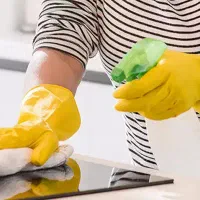 نظافتچی خانم