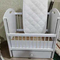 گهواره نو مارک اپادانا و. روروک موزیکال تاشو|اسباب و اثاث بچه|سقز, |دیوار