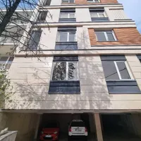 آپارتمان ۱۴۹مترخوش نقشه غرق در نور به قیمت رسیده