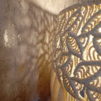 آباژور ایستاده مکرومه بافی طرح رویش با پایه چوبی|چراغ خواب و آباژور|تهران, استاد معین|دیوار