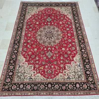 فرش تبریز ۵۰رج زمینه پیازی|فرش|تهران, شیراز|دیوار