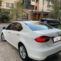 جک j5 اتومات مدل 96 کم کارکرد|خودرو سواری و وانت|کرج, ساسانی (قلمستان)|دیوار