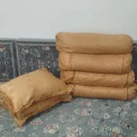 ۶ عدد بالشت پر|رختخواب، بالش، پتو|کرمانشاه, |دیوار