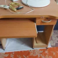 میز کامپیوتر   تحریر
