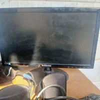 مانیتور کیس وکیبورد