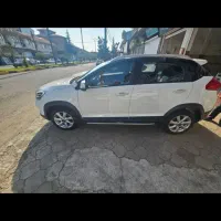 خودرو MVM بی رنگ