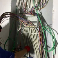 نصب  راه اندازی انواع تابلوهای برق