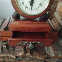 ساعت چوبی قدیمی در حد نو کم کار شده. تخفیف دارد|ساعت|تهران, آرژانتین|دیوار