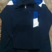 یک دست گرم کن ورزشی