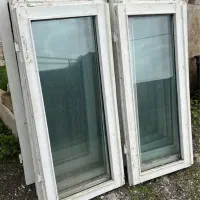 پنجره چوبی نراد