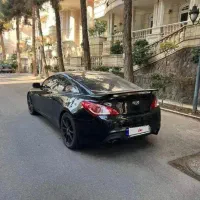 ماشین جنسیس مدل 2011