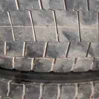 لاستیک ۳۱۵ گل عقب کارکرده|قطعات یدکی و لوازم جانبی|بروجرد, |دیوار