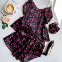 تاپ شرتک ساتن و لباس کمی بلند تر همراه با اسکرانچی|لباس|بندرعباس, |دیوار