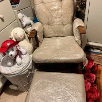 صندلی راحتی و شیردهی مادر|تخت و صندلی بچه|تهران, جنتآباد مرکزی|دیوار