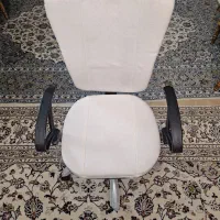 صندلی اداری و تحریر سفید