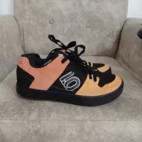 کفش دوچرخه درتنوع بالا شیمانو اسکات|دوچرخه، اسکیت، اسکوتر|تهران, سعادت‌آباد|دیوار