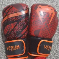 دستکش بوکس مارک ونوم