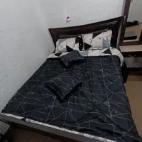تخت خواب دو نفره ودراور ولوازم آرایشی|تخت و سرویس خواب|مریوان, |دیوار