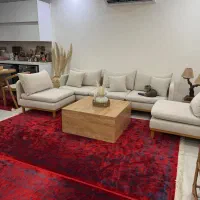 فرش لاکی طرح دلوان قرمز سرمه ای
