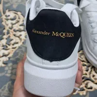 کفش خارجی|کیف، کفش، کمربند|بیرجند, |دیوار