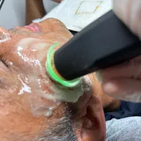 فیشال تخصصی اقایان و بانوان کلینیک پزشک(اف۵۰تخفیف)|خدمات آرایشگری و زیبایی|بیرجند, |دیوار