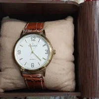 ساعت رومانسون|ساعت|سورک, |دیوار