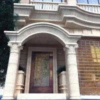 80متر پیش فروش محدوده میدان شعبه