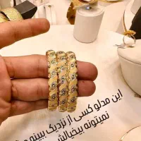 دوربع سکه غیر بانکی و یه عدد سکه بهار آزادی