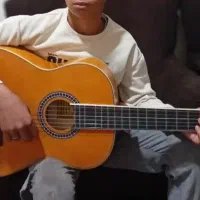 گیتارaz کلاسیک|گیتار، بیس، امپلیفایر|قشم, |دیوار