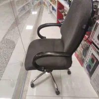 صندلی چرخان مدیریت|مبلمان اداری|مراغه, |دیوار