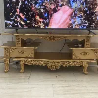 میز تلویزیون در حد نو