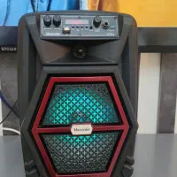 اسپیکر maxeeder