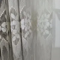 پرده شاین دار توری با کتیبه فوری